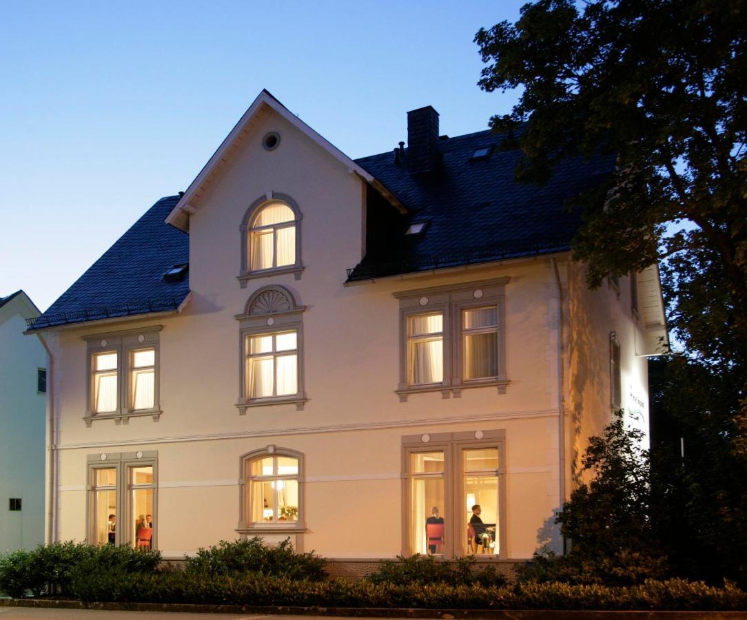 Hotel Am Wallgraben Брилон Екстериор снимка